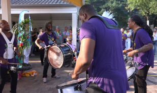 Brassband AGOGO op bedrijfsfeest Eindhoven