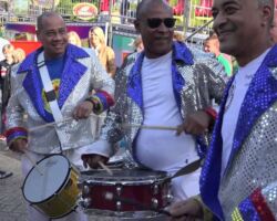 Sambaband AGOGO inhuren ? Sambaband AGOGO inhuren ?